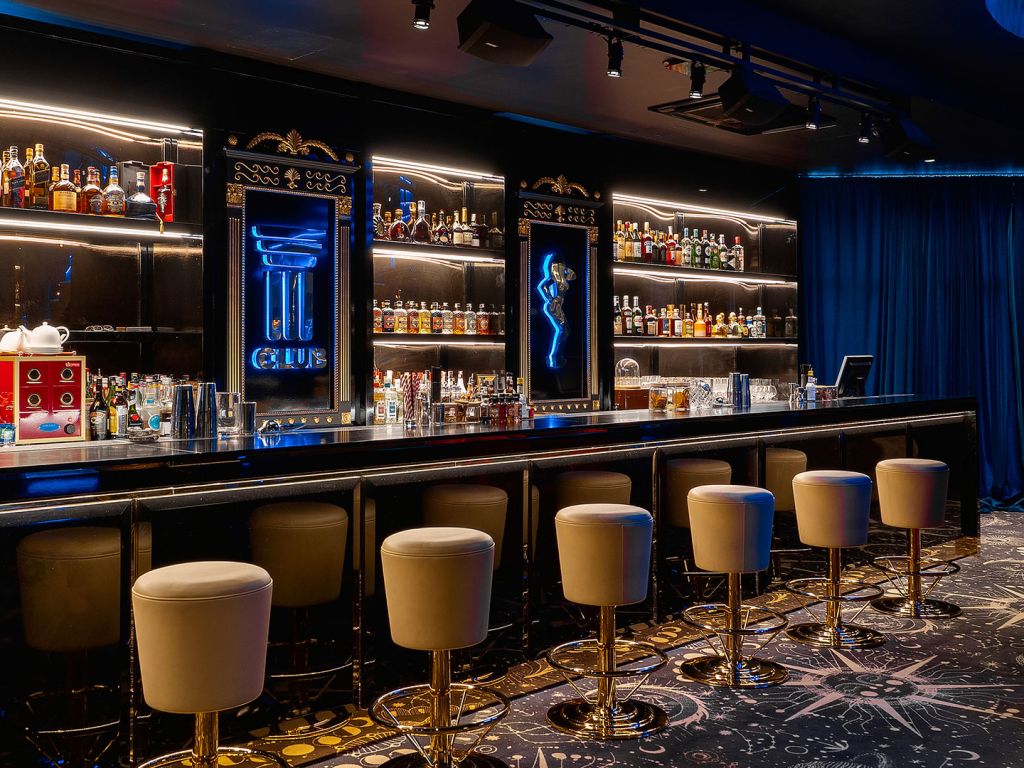 Club III